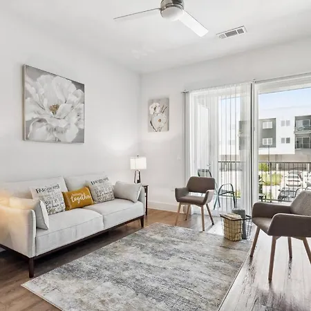 Luxurious 1Bd Apt In Austin Suburb